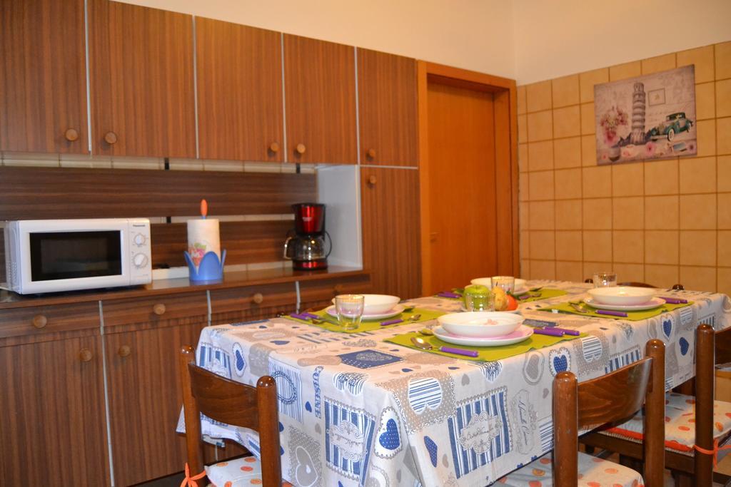 דירות ברנצונה סול גארדה Casa Valentina מראה חיצוני תמונה